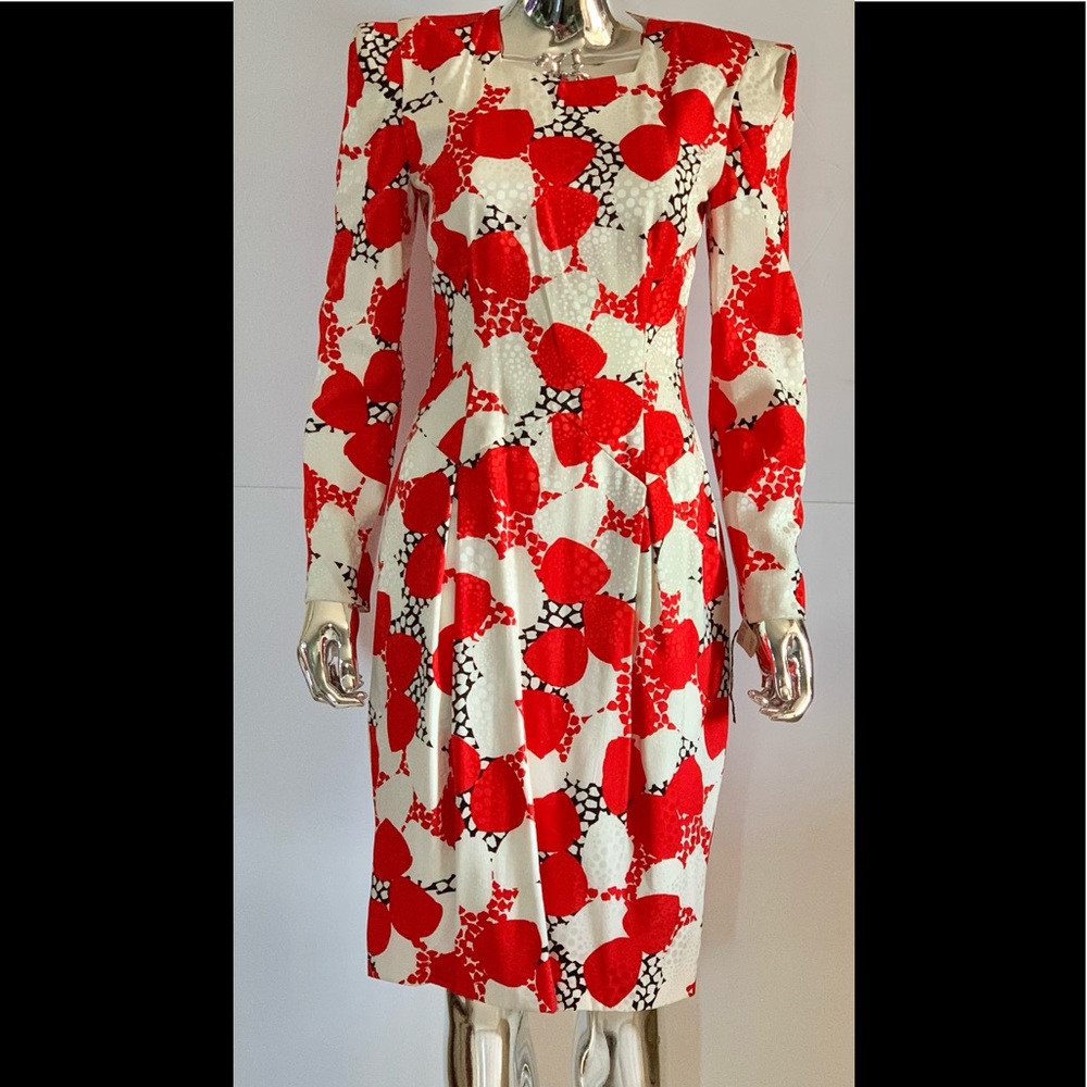 2X “HOST PICK” Vintage CH by Carolina Herrera Silk Dress